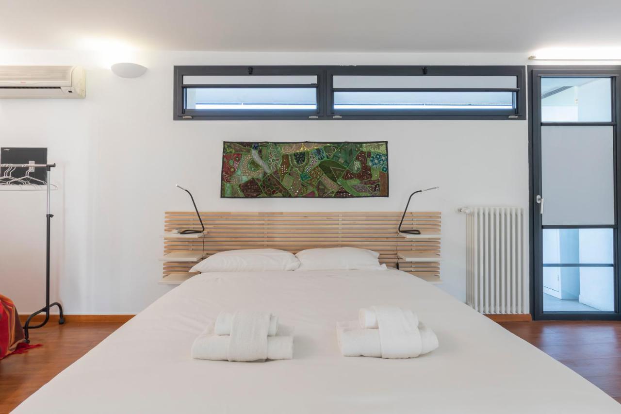 I Host Apartment - Guintellino 32 Milano Exteriör bild