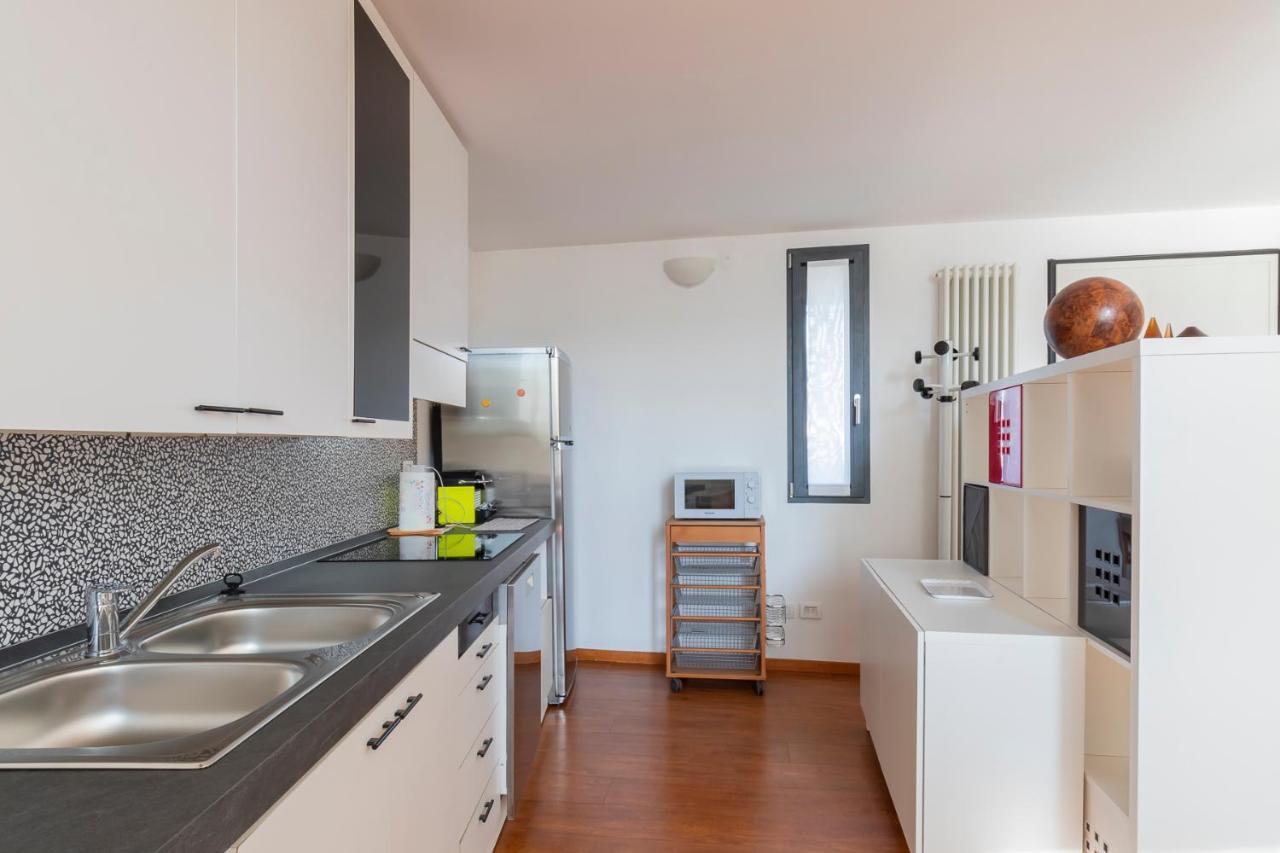 I Host Apartment - Guintellino 32 Milano Exteriör bild